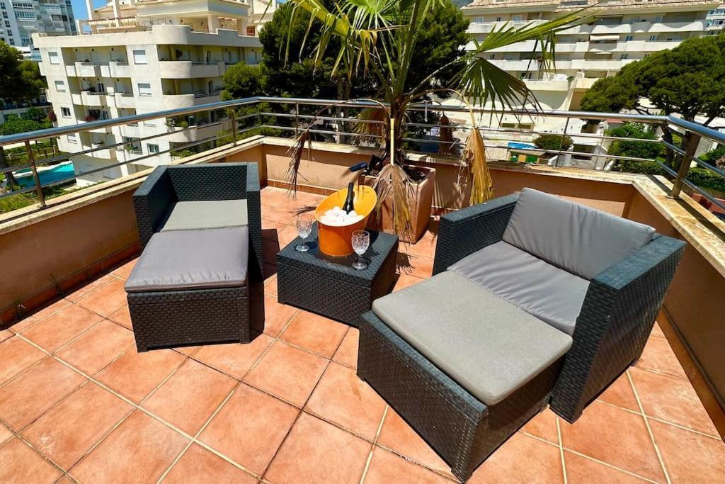 Atico Puerto Marina 2 Hab Con Piscina, 500M De La Plata Apartment Torremolinos Exterior foto